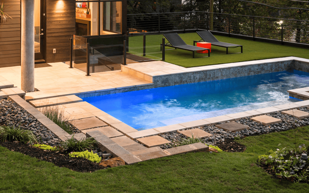 What Roswell Homeowners Should Know Before Building a Custom Pool
